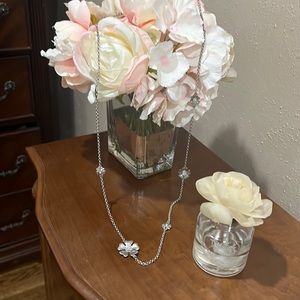 Lia Sophia flower long necklace